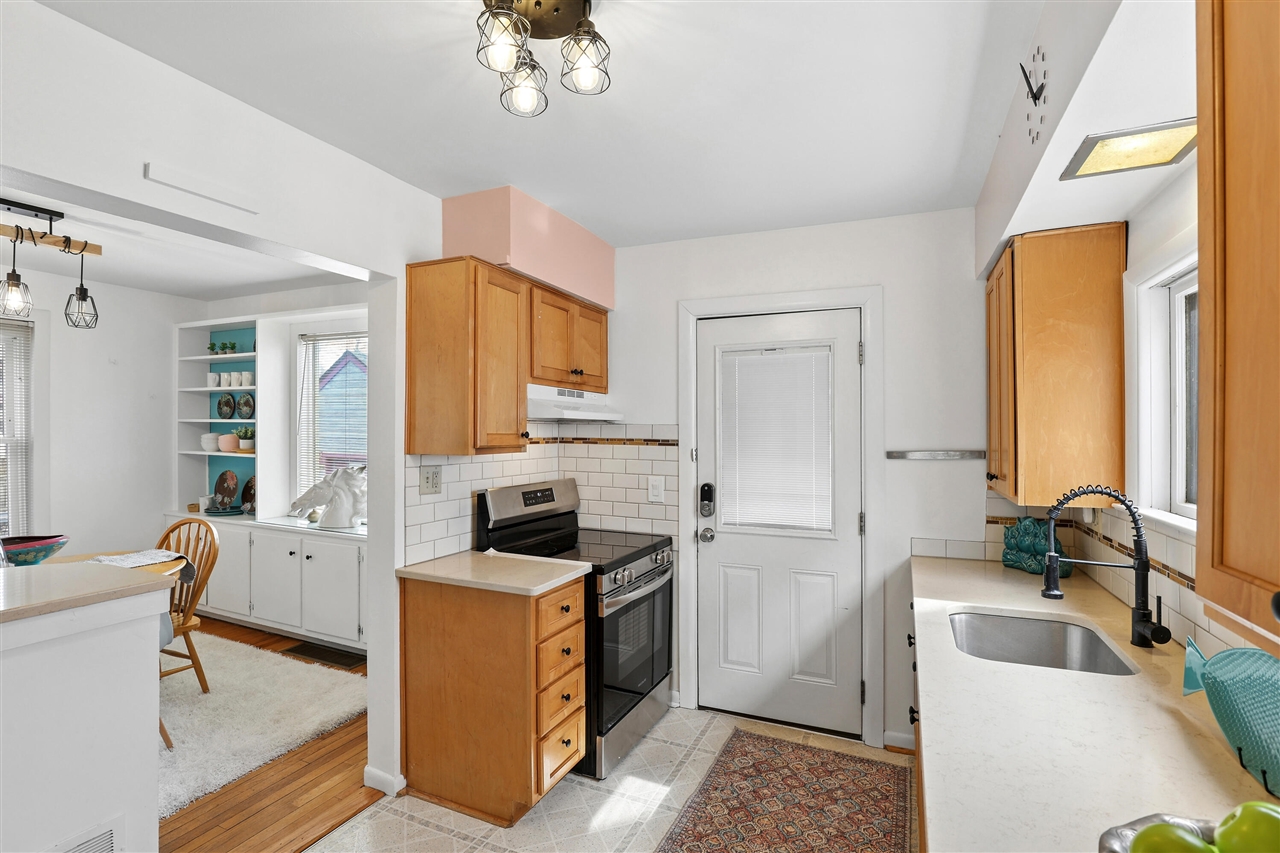 307 Mulholland Avenue, Ann Arbor, MI, 48103-4356