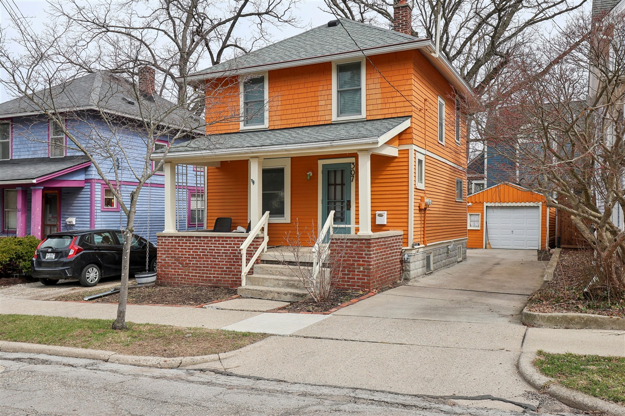 307 Mulholland Avenue, Ann Arbor, MI, 48103-4356