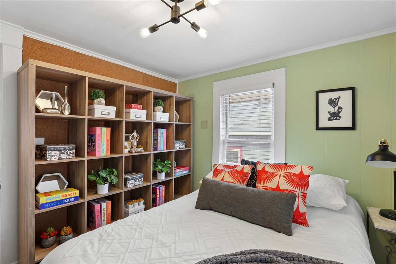 307 Mulholland Avenue, Ann Arbor, MI, 48103-4356