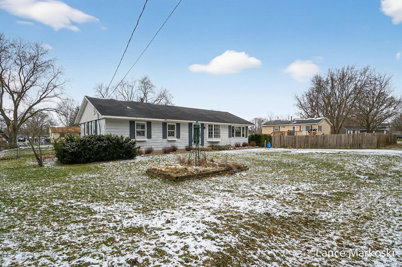 4162 Radstock Drive, Dorr, MI, 49323-9369