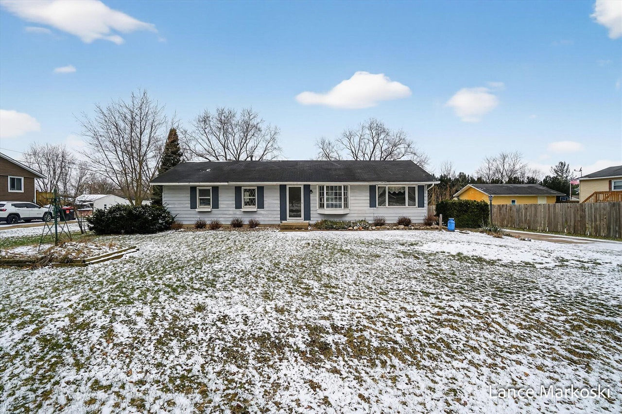 4162 Radstock Drive, Dorr, MI, 49323-9369