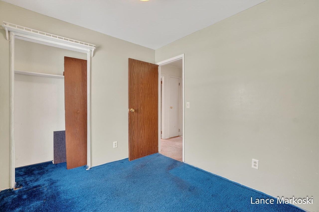 4162 Radstock Drive, Dorr, MI, 49323-9369