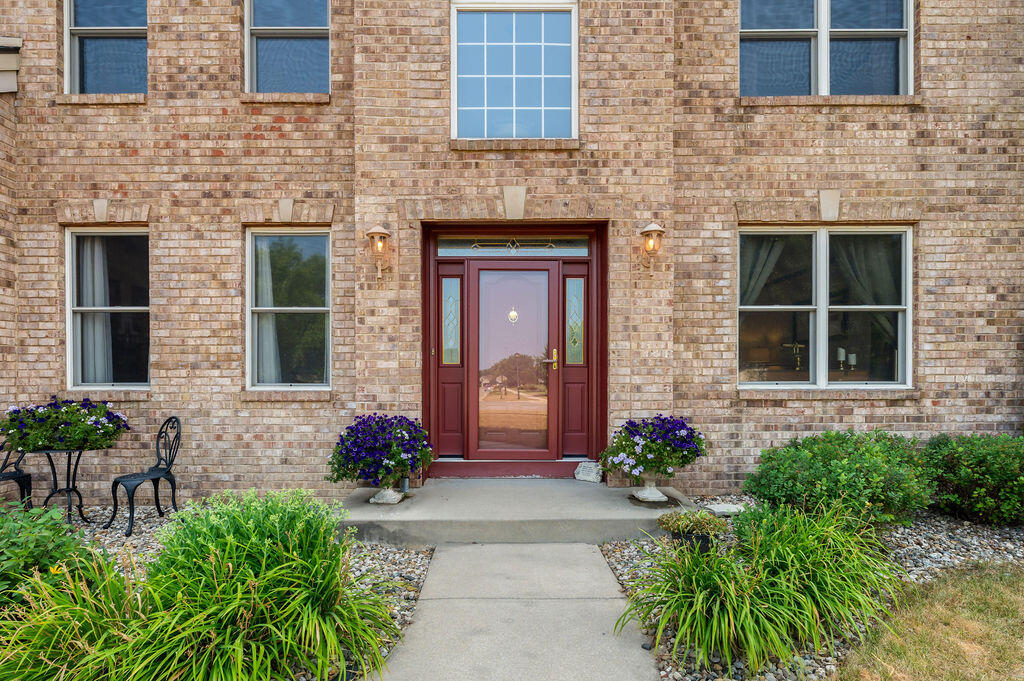 6175 Lara Lane, Stevensville, MI, 49127-8701