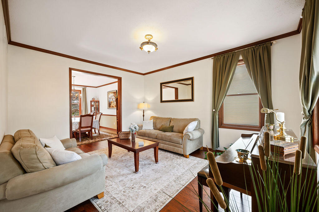 6175 Lara Lane, Stevensville, MI, 49127-8701