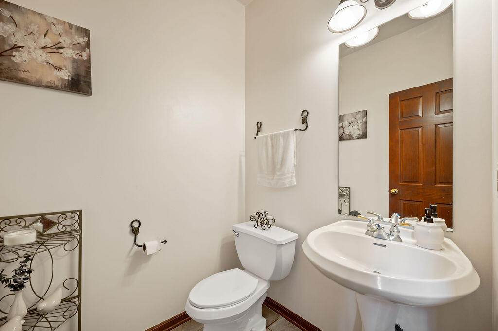 6175 Lara Lane, Stevensville, MI, 49127-8701