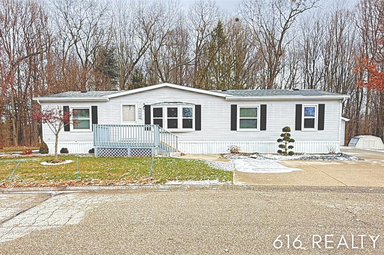 7358 Willow Wood Drive, Belmont, MI, 49306-9419
