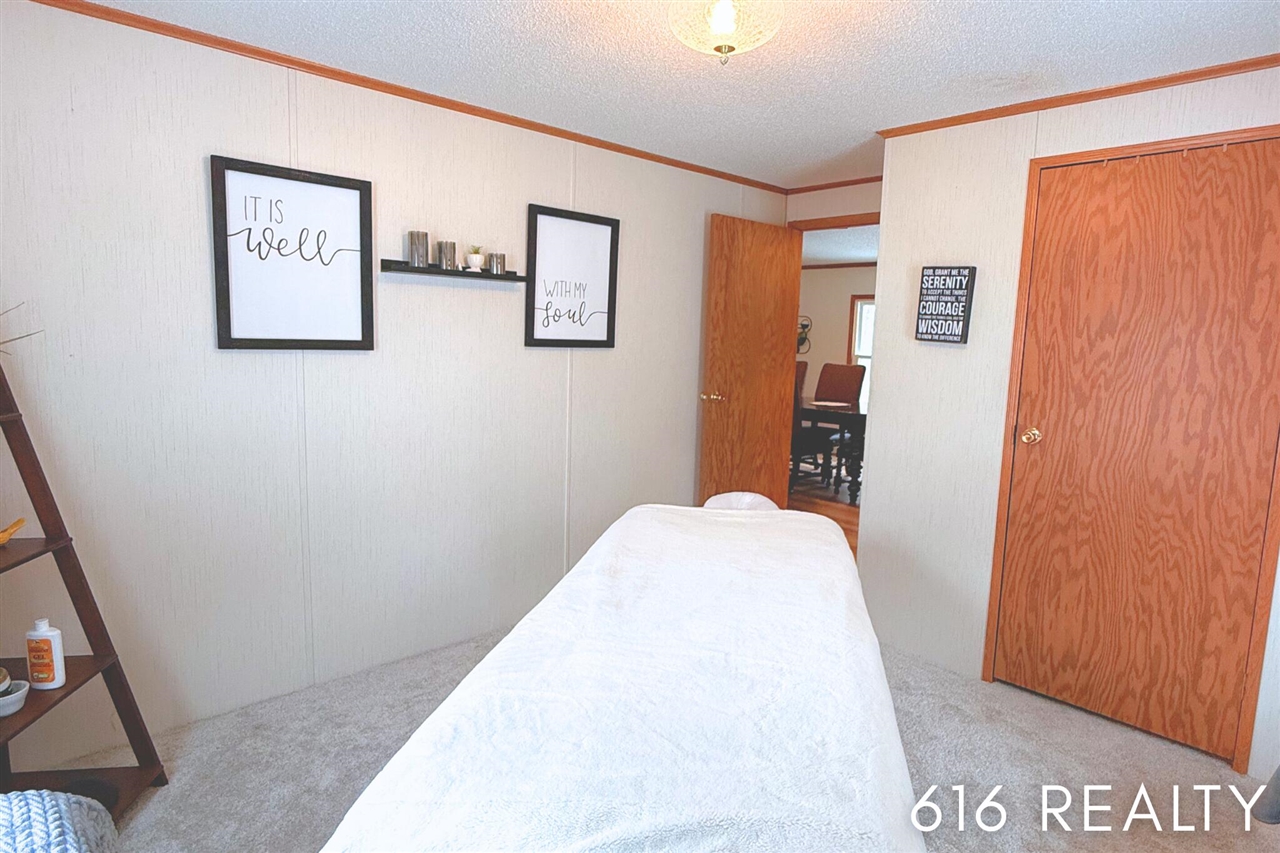 7358 Willow Wood Drive, Belmont, MI, 49306-9419