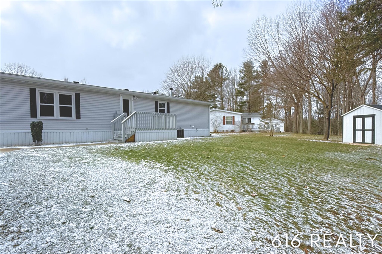 7358 Willow Wood Drive, Belmont, MI, 49306-9419