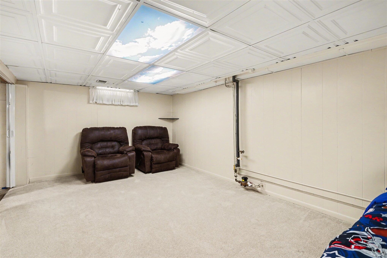 742 Riverside Drive, Battle Creek, MI, 49015-4668