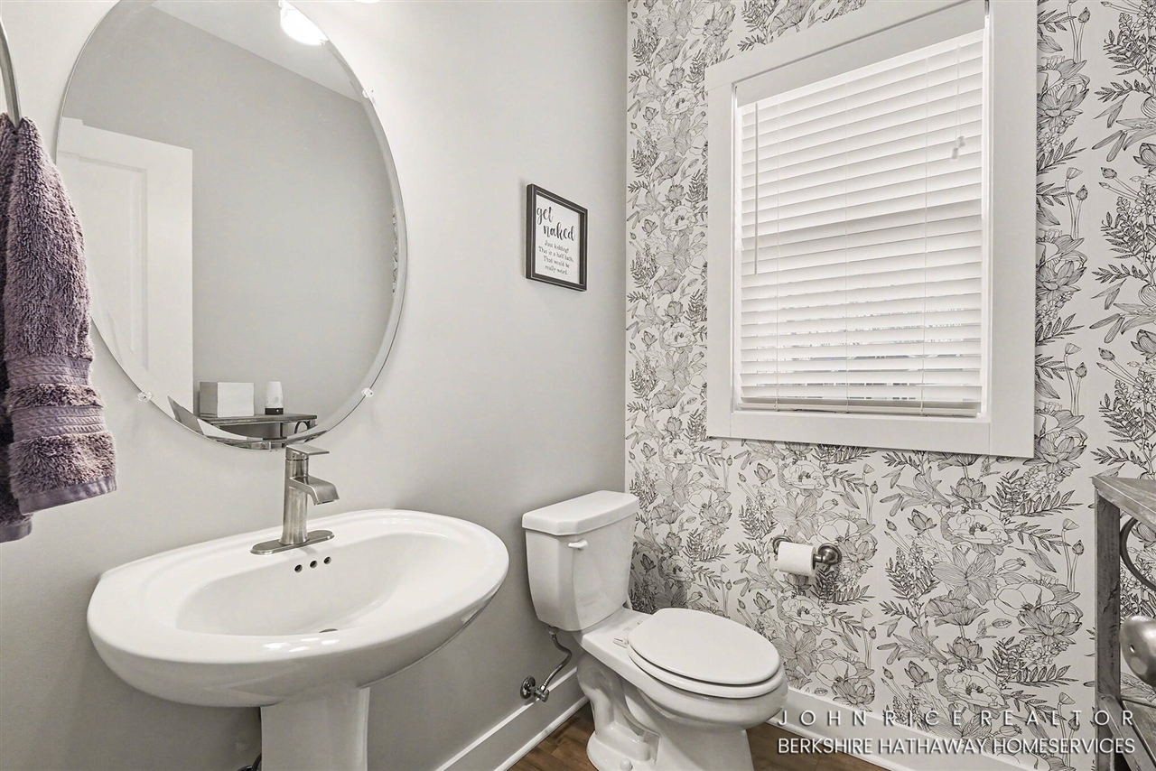 1584 Wales Road, Lowell, MI, 49331