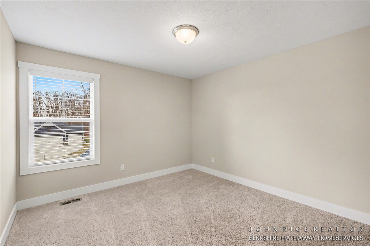 1584 Wales Road, Lowell, MI, 49331