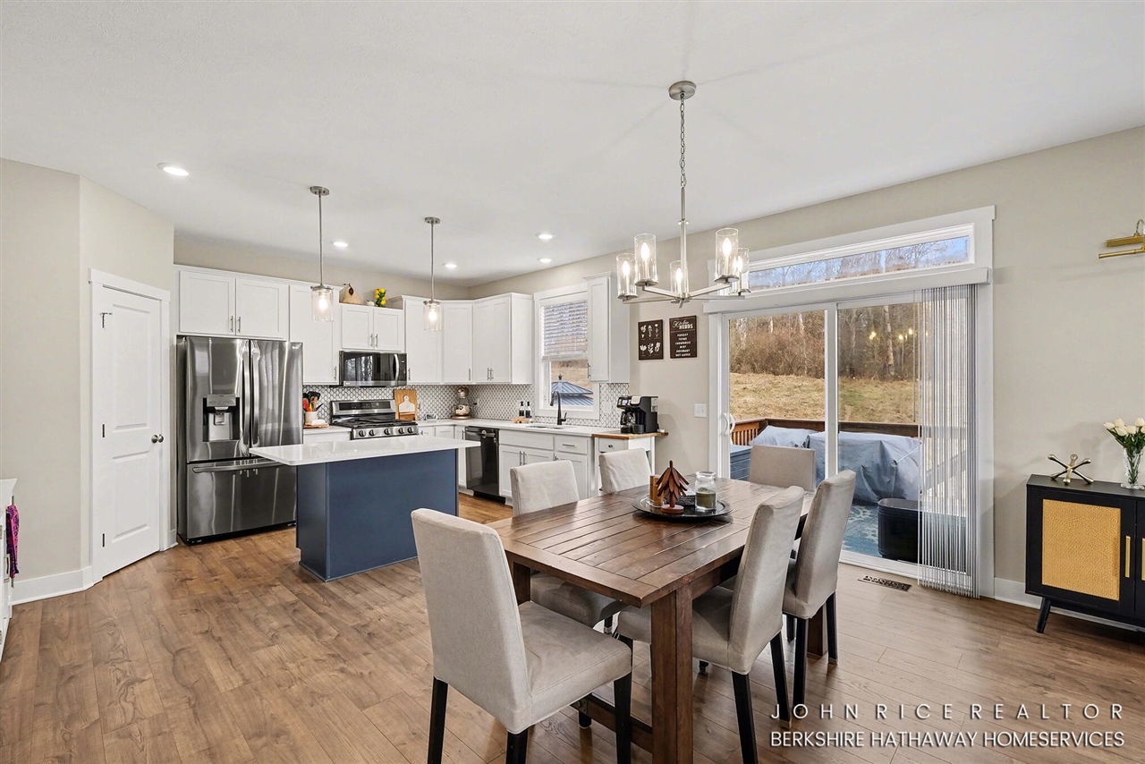 1584 Wales Road, Lowell, MI, 49331