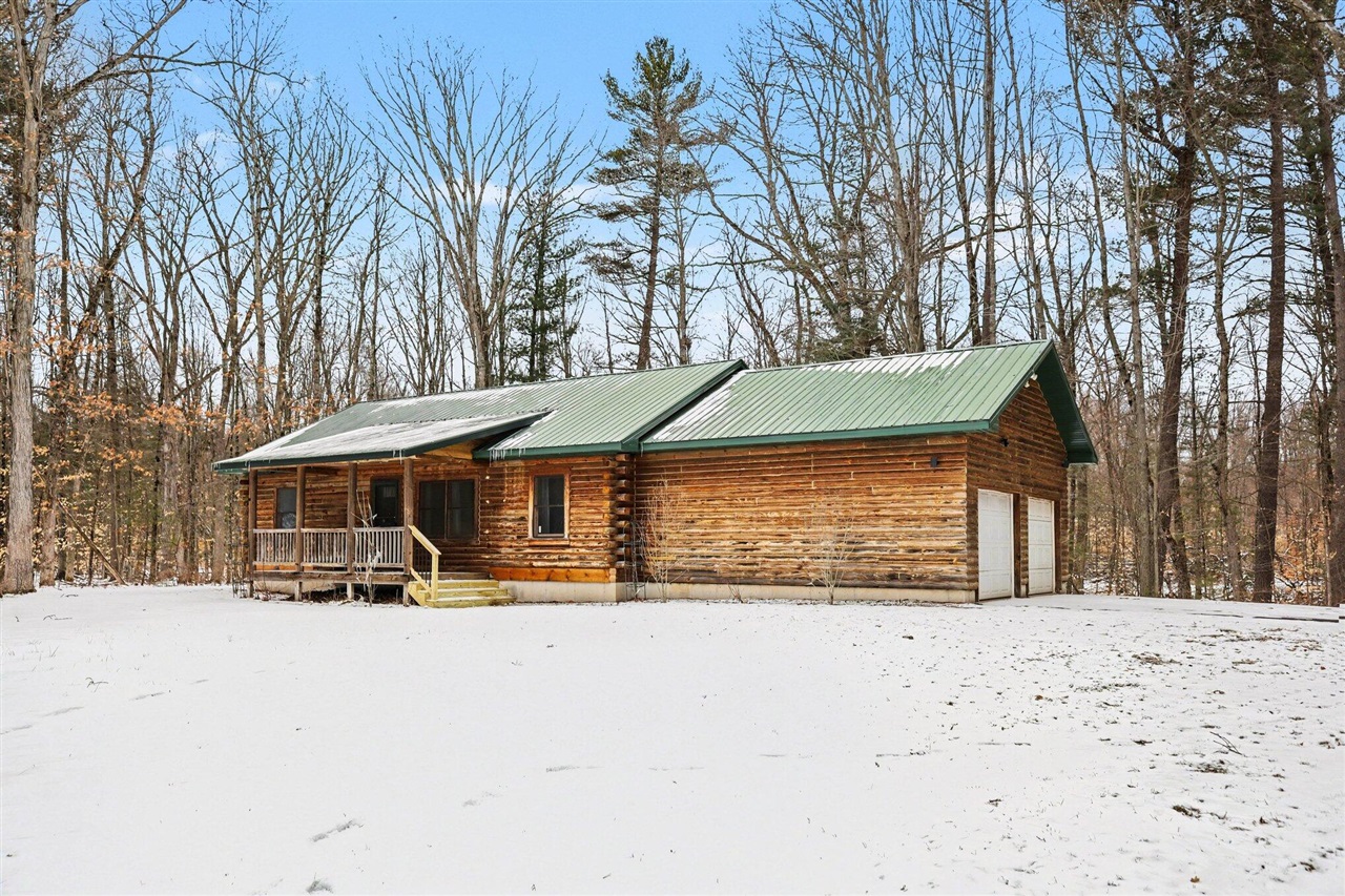 19468 Timberland Drive, Howard City, MI, 49329-8731