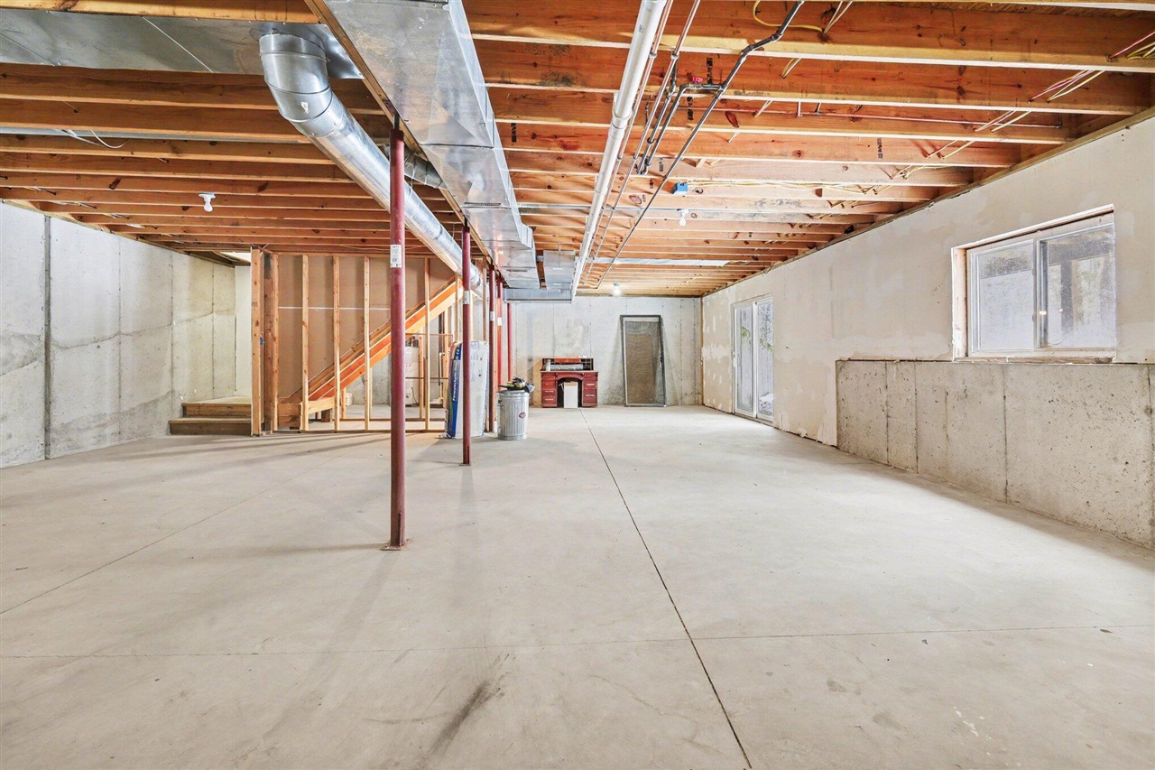 19468 Timberland Drive, Howard City, MI, 49329-8731