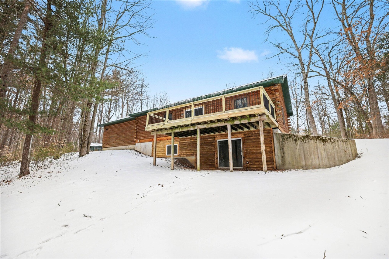 19468 Timberland Drive, Howard City, MI, 49329-8731