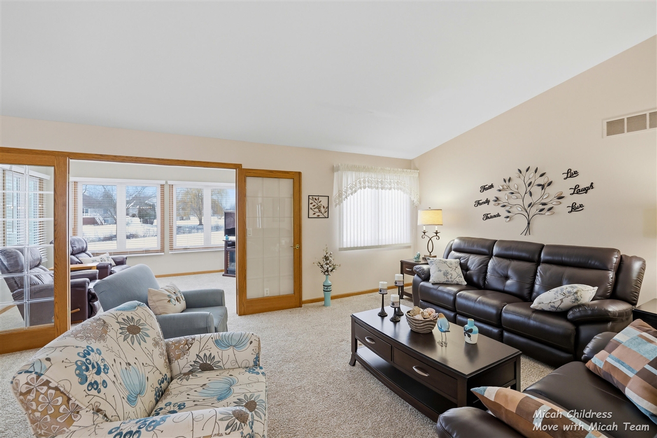 10299 Castletown, Zeeland, MI, 49464-8937