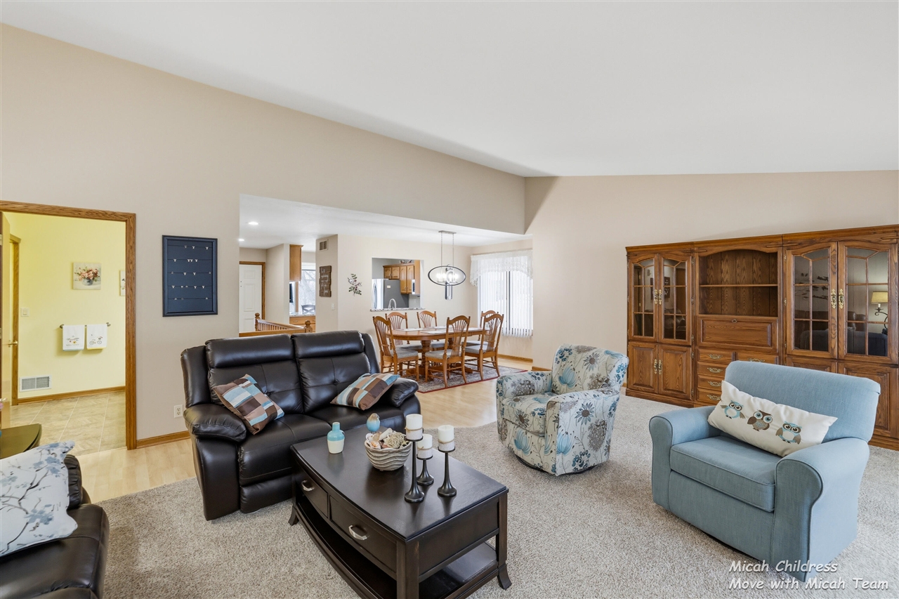 10299 Castletown, Zeeland, MI, 49464-8937