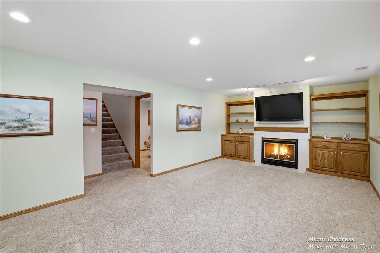 10299 Castletown, Zeeland, MI, 49464-8937