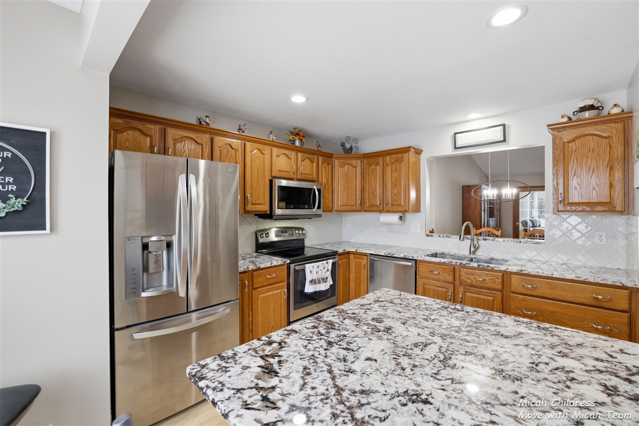 10299 Castletown, Zeeland, MI, 49464-8937