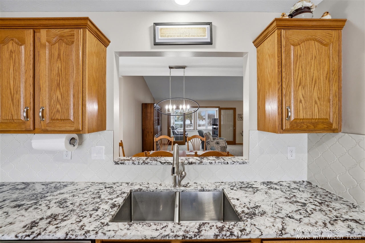 10299 Castletown, Zeeland, MI, 49464-8937