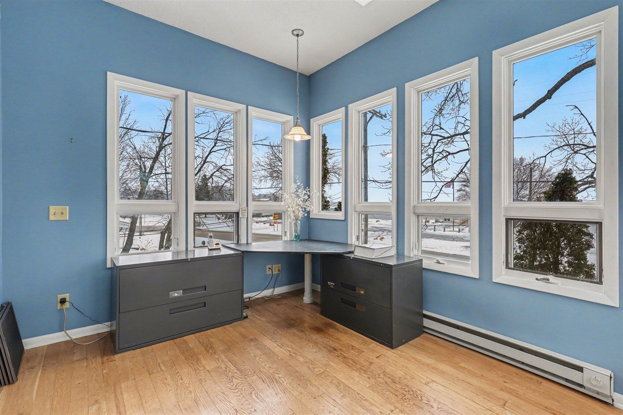 3135 Lakeshore Drive, Muskegon, MI, 49441-1108