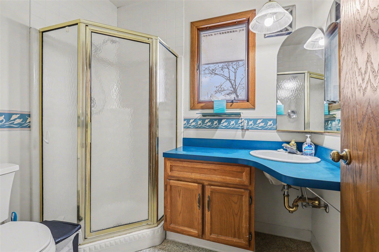 3135 Lakeshore Drive, Muskegon, MI, 49441-1108