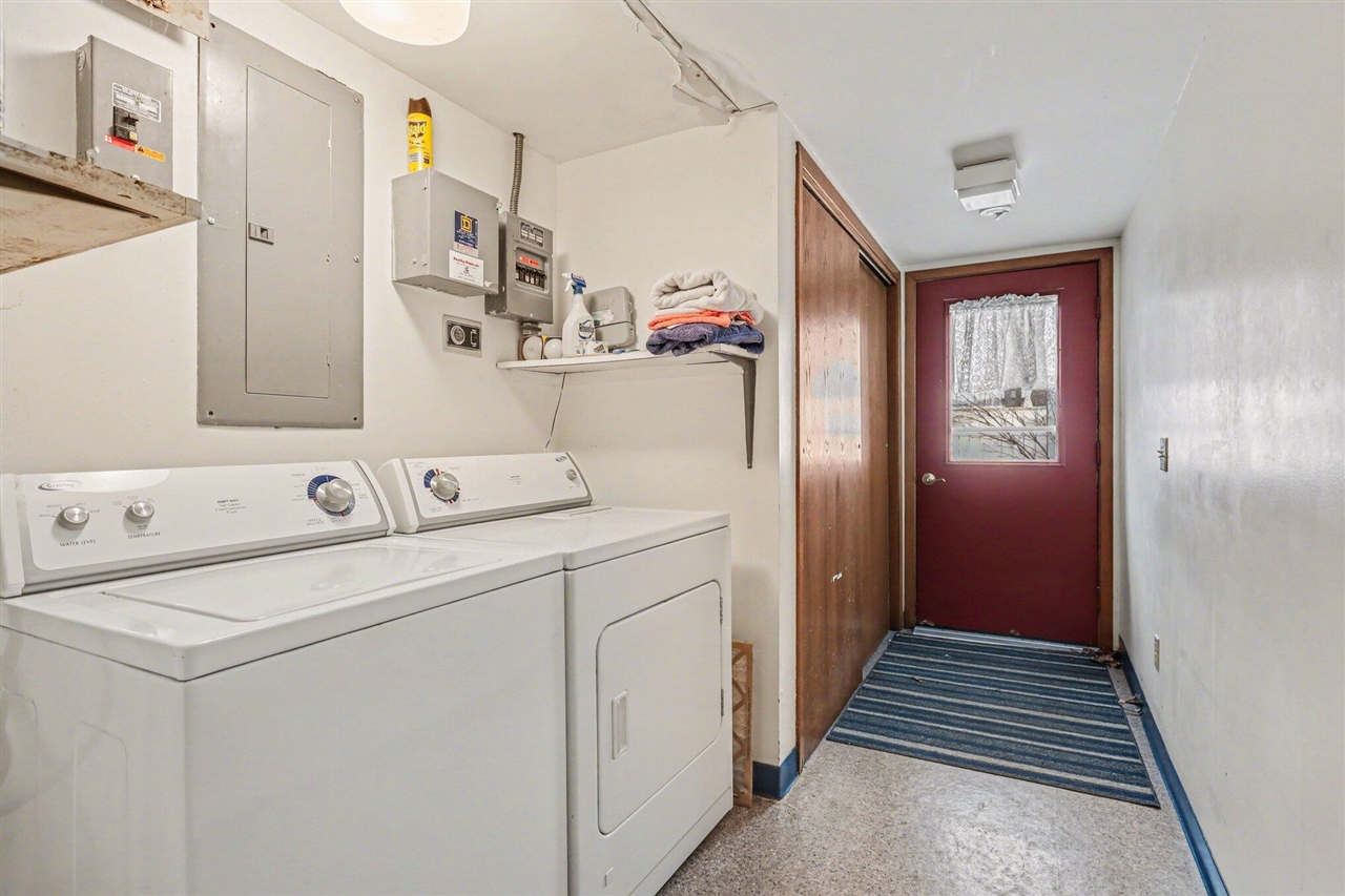 3135 Lakeshore Drive, Muskegon, MI, 49441-1108