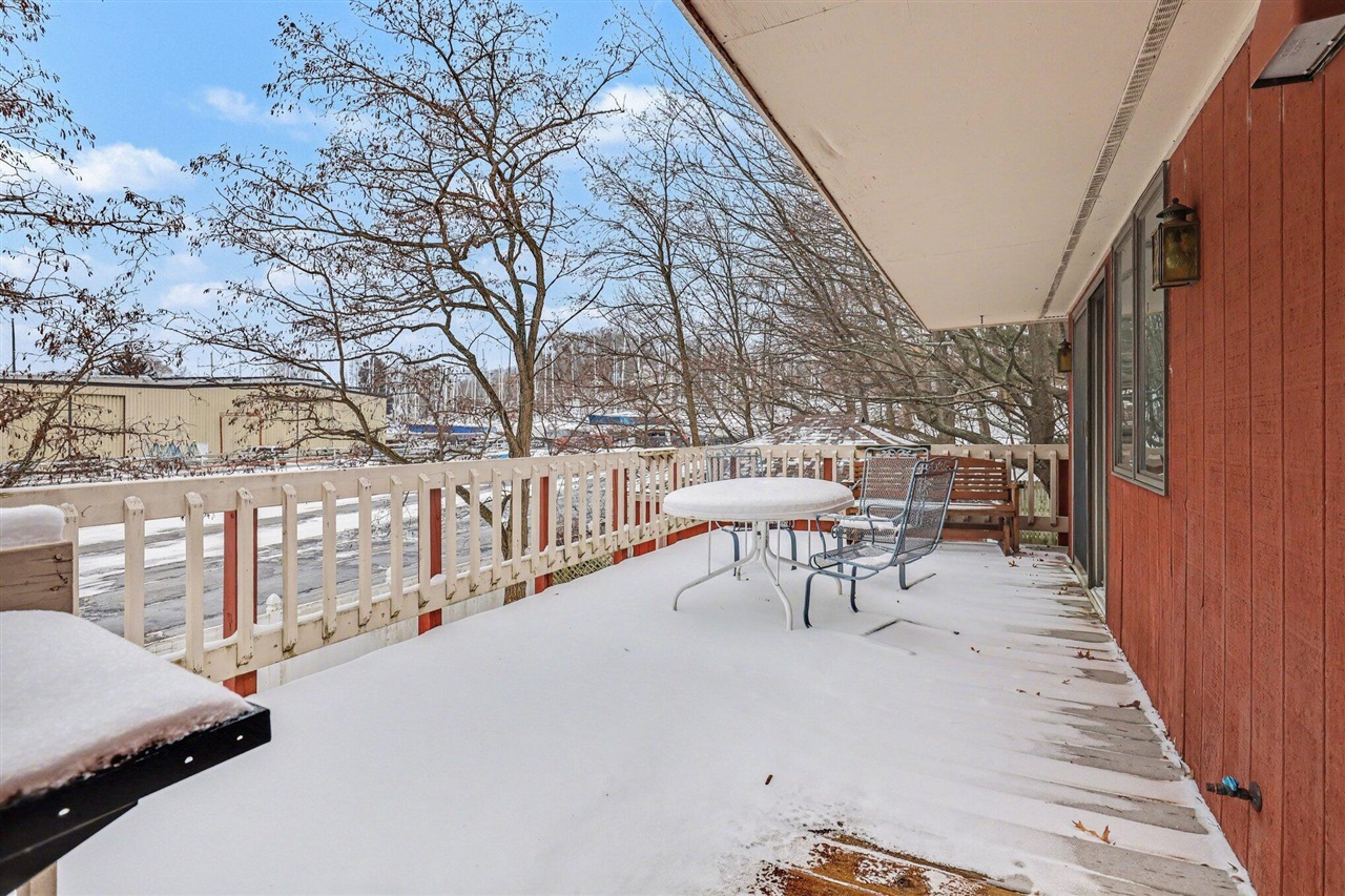 3135 Lakeshore Drive, Muskegon, MI, 49441-1108