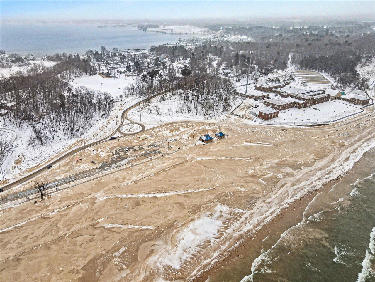 3135 Lakeshore Drive, Muskegon, MI, 49441-1108