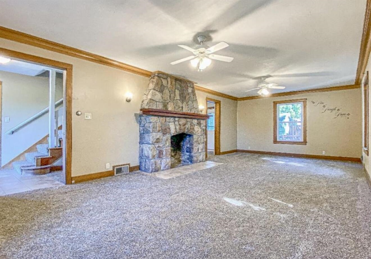 Homes for sale in Dowagiac, MI | 510 Spruce St, Dowagiac, MI 49047 | MLS# 70520285