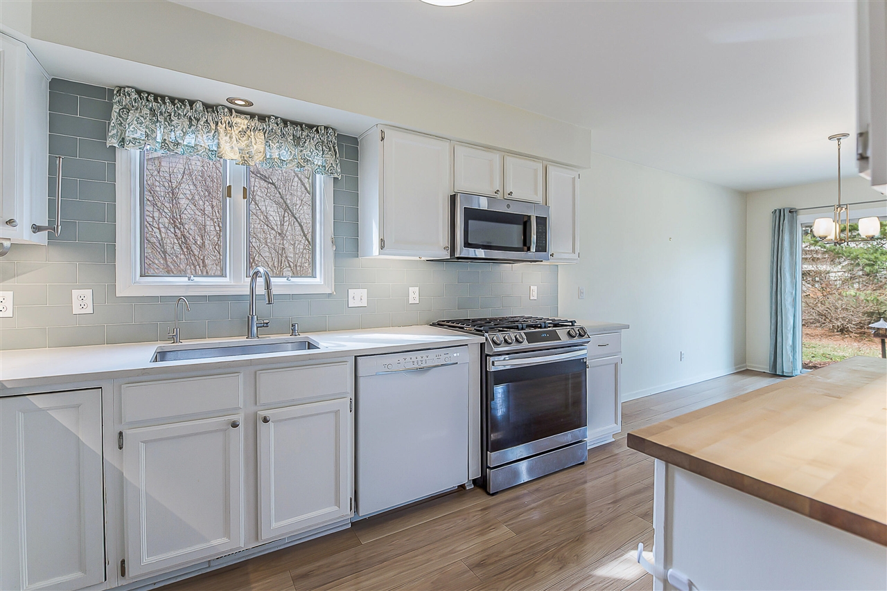 396 Berkshire Drive, Saline, MI, 48176-1066