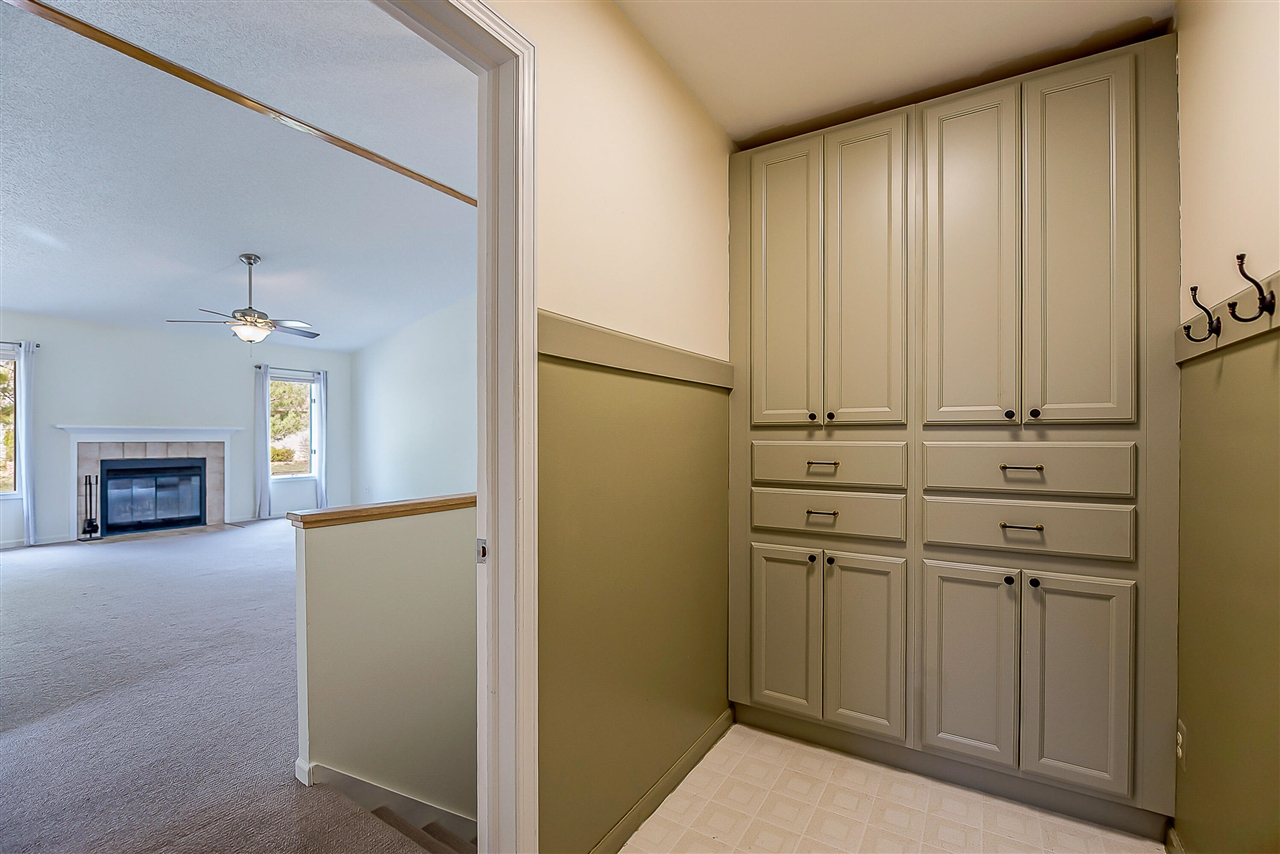 396 Berkshire Drive, Saline, MI, 48176-1066