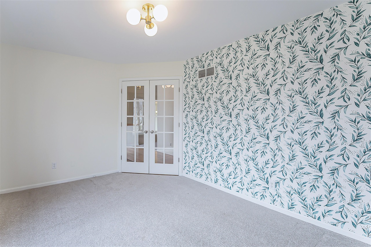 396 Berkshire Drive, Saline, MI, 48176-1066