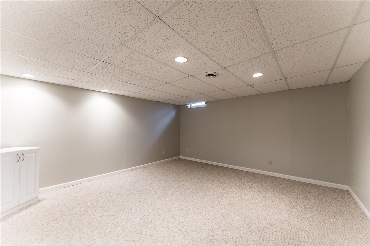 396 Berkshire Drive, Saline, MI, 48176-1066