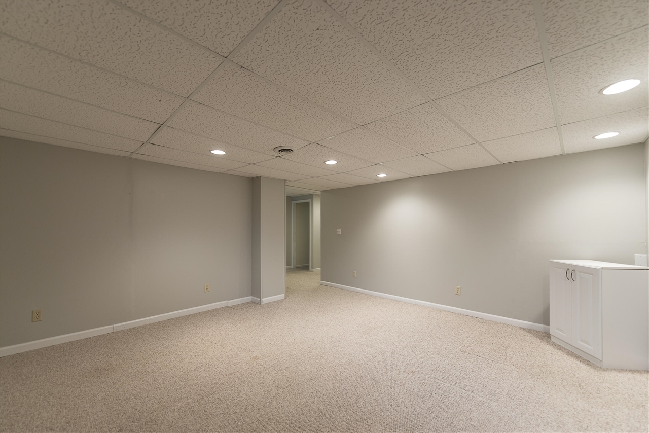 396 Berkshire Drive, Saline, MI, 48176-1066