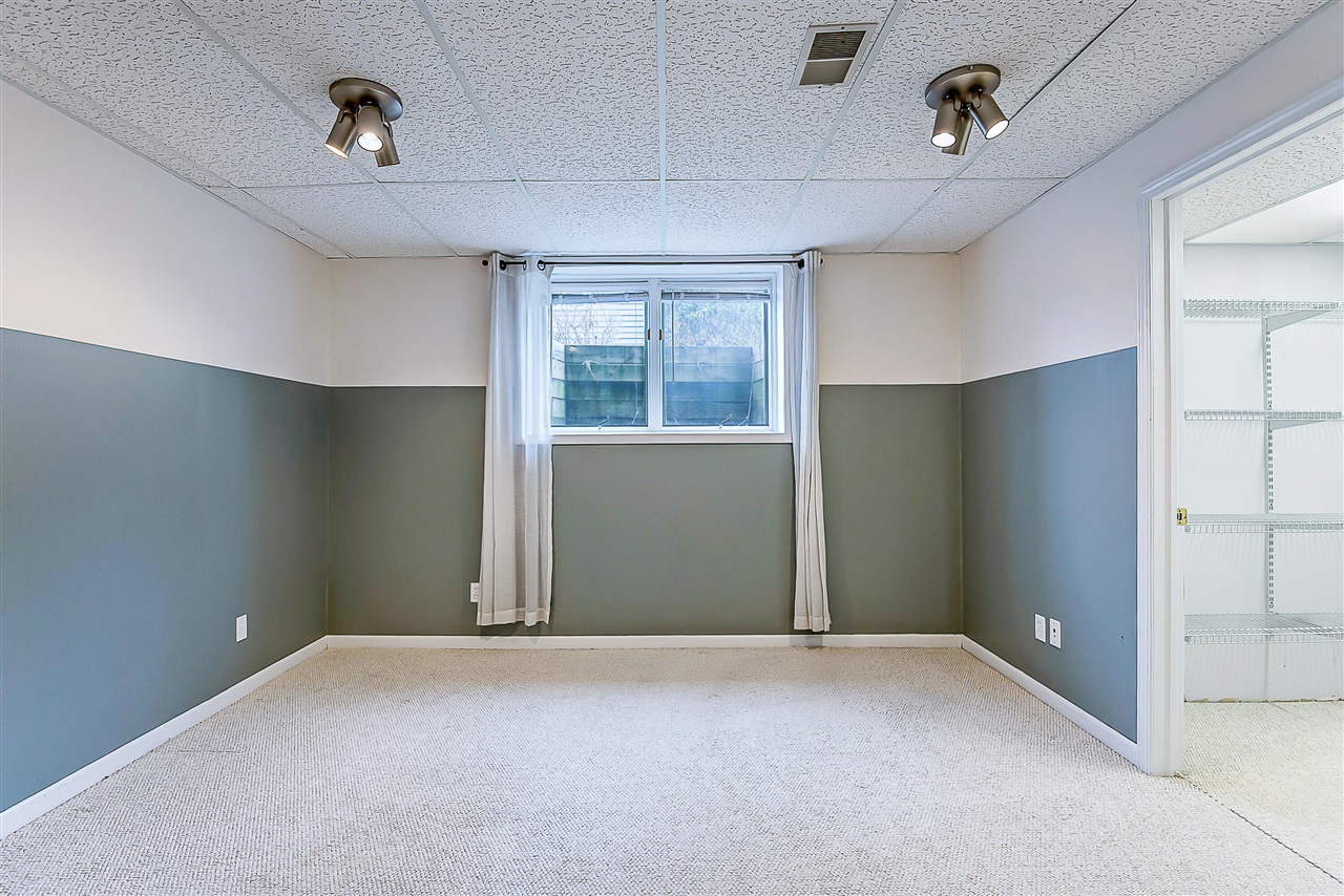 396 Berkshire Drive, Saline, MI, 48176-1066