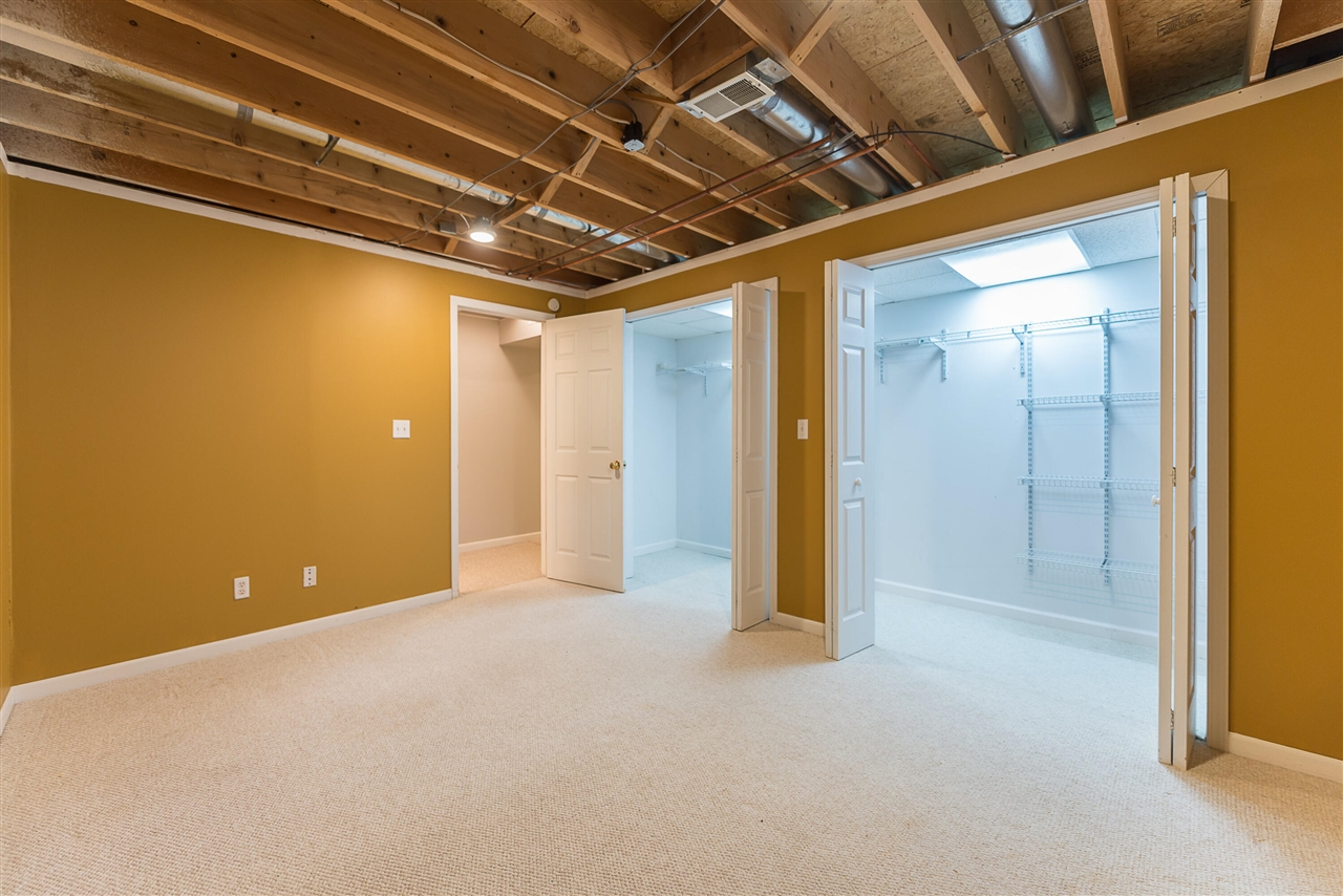 396 Berkshire Drive, Saline, MI, 48176-1066