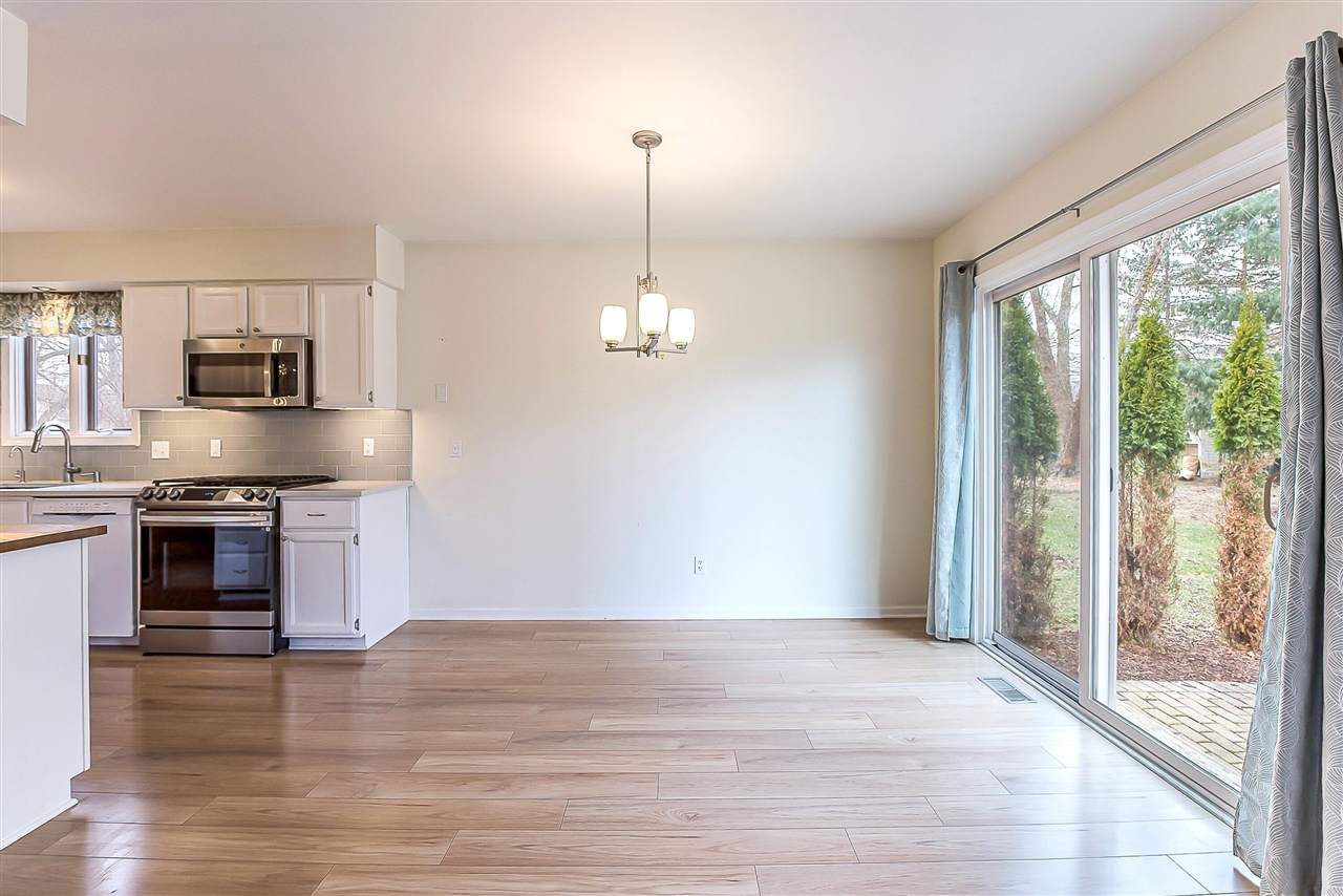 396 Berkshire Drive, Saline, MI, 48176-1066