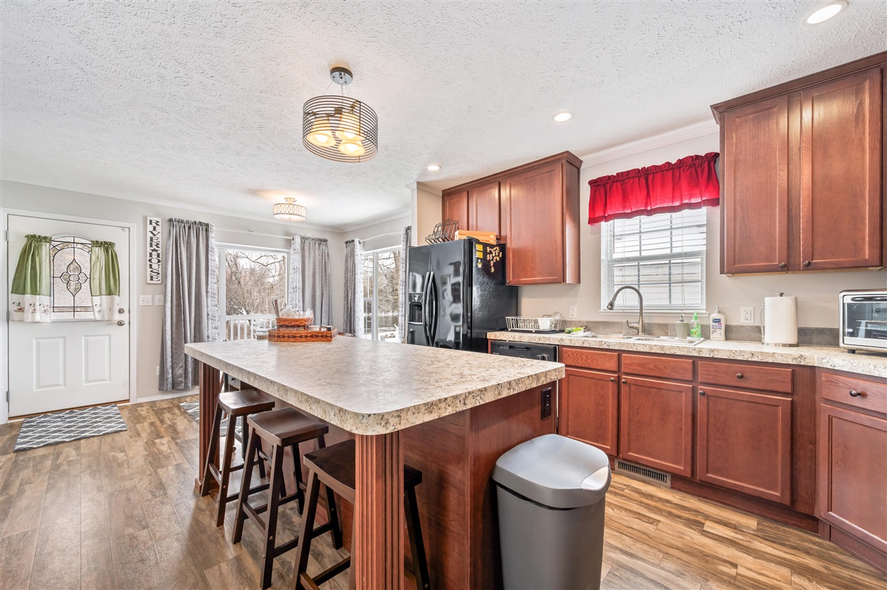 15220 NW Rapids Drive, Hersey, MI, 49639-8440