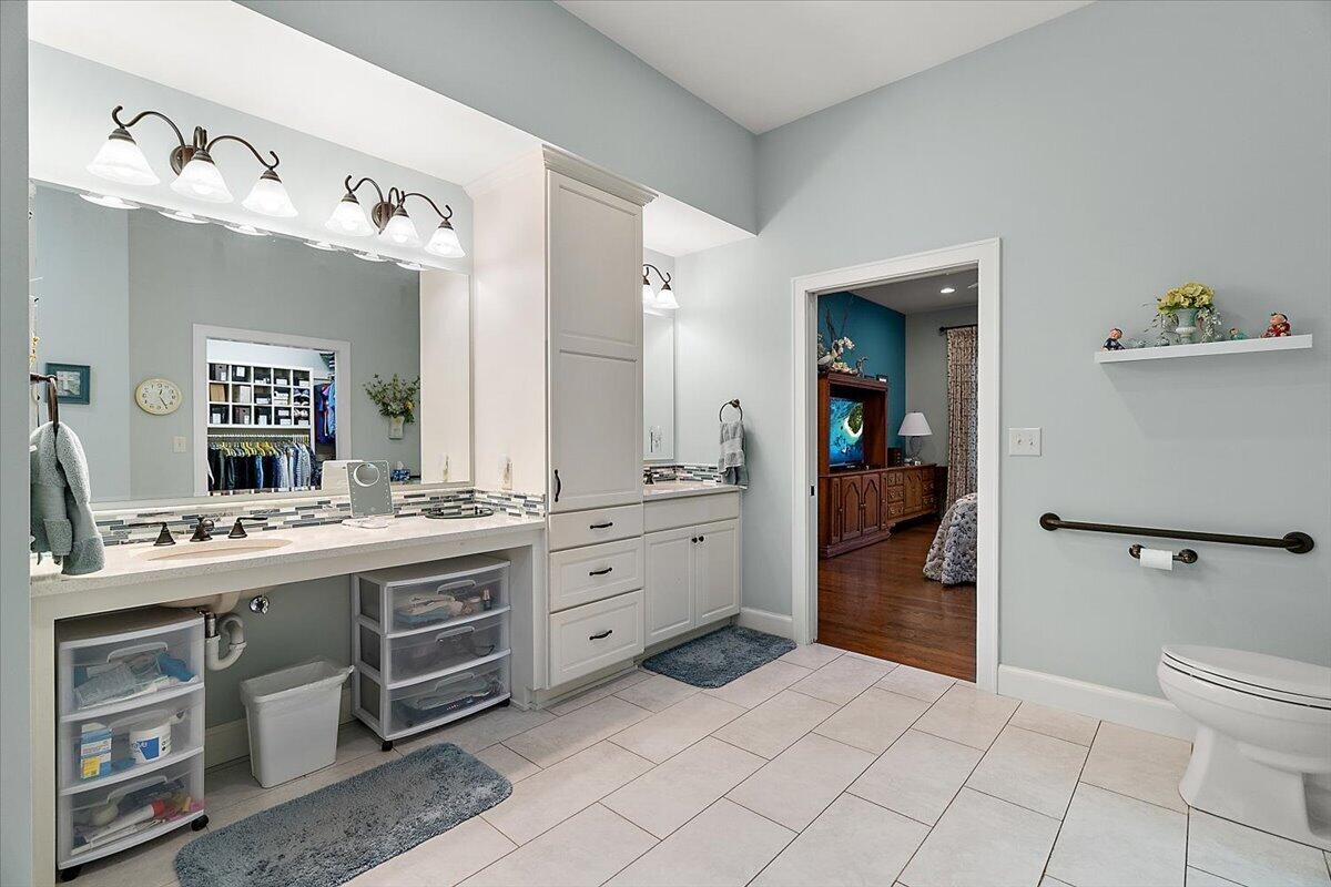 2666 Heritage Way, Stevensville, MI, 49127-8752