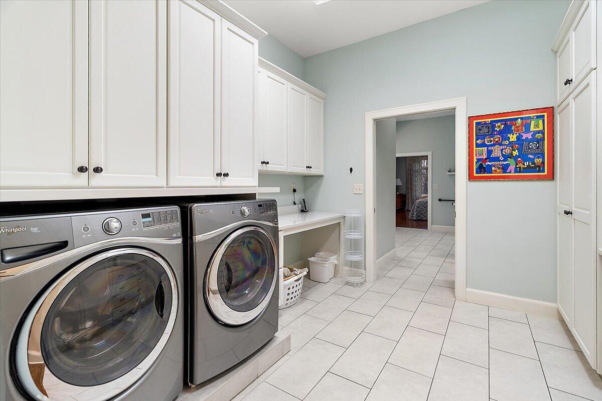 2666 Heritage Way, Stevensville, MI, 49127-8752