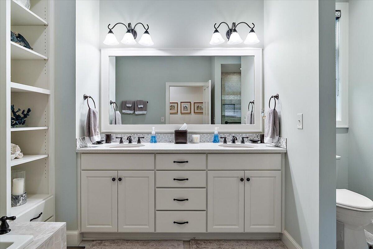 2666 Heritage Way, Stevensville, MI, 49127-8752