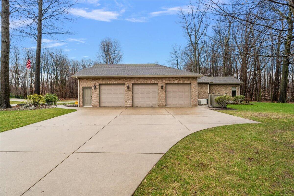 2666 Heritage Way, Stevensville, MI, 49127-8752