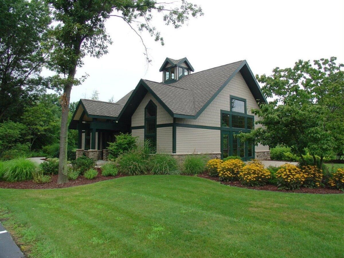 2666 Heritage Way, Stevensville, MI, 49127-8752