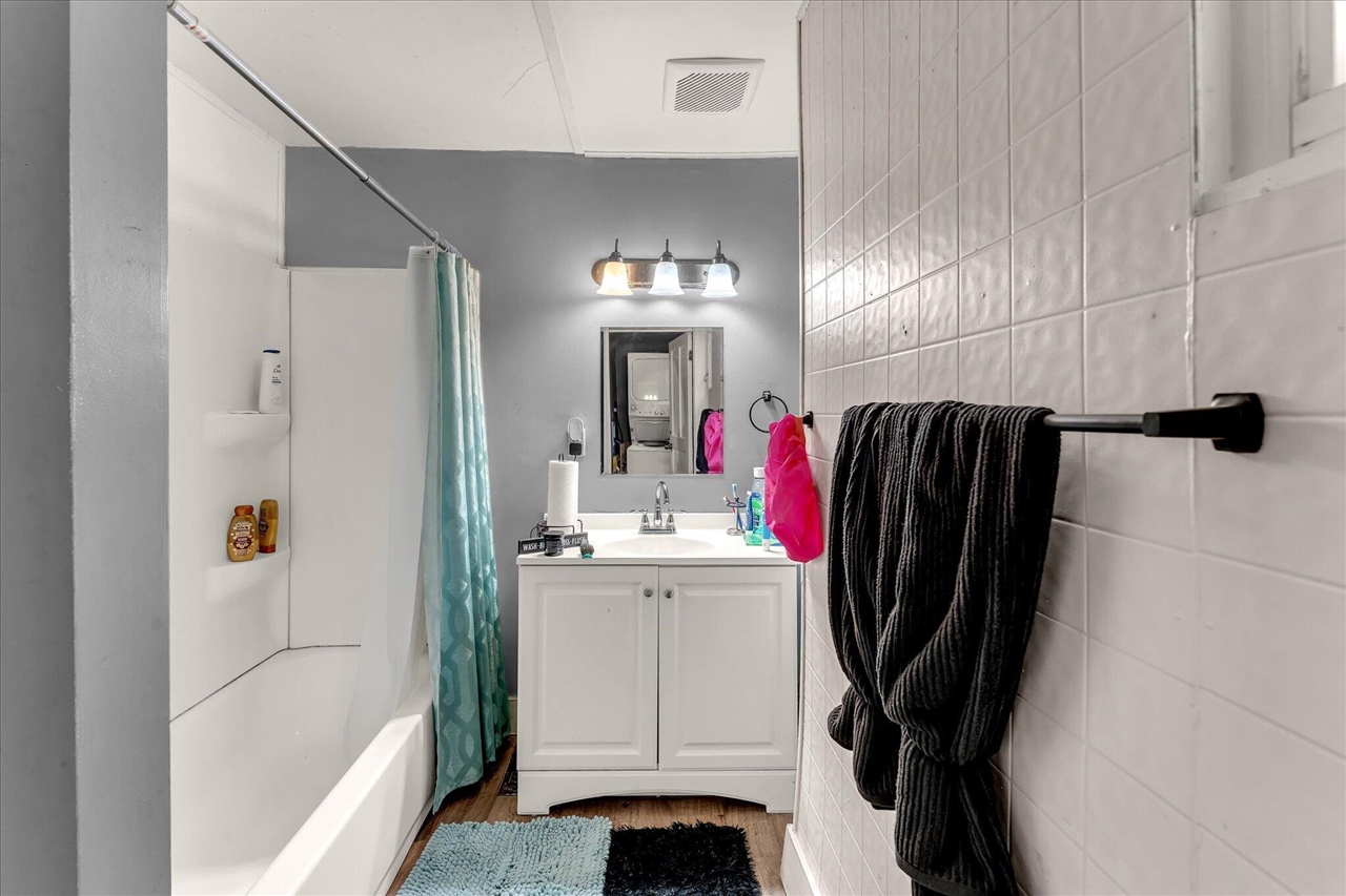 415 Graham Street, Grand Rapids, MI, 49503