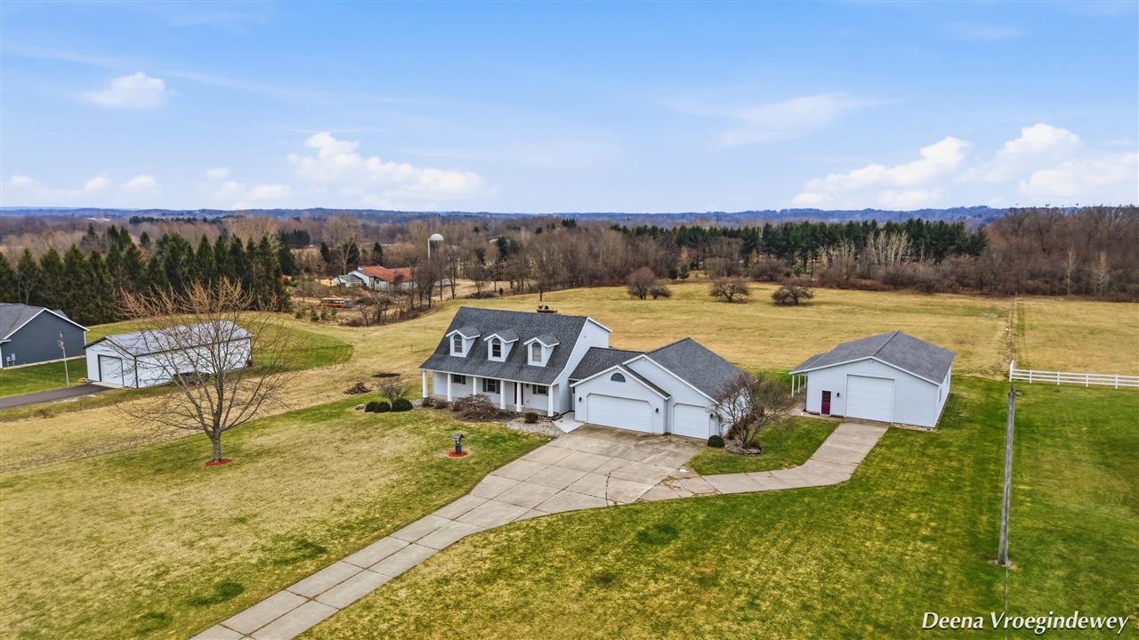 914 Jackson Street, Grandville, MI, 49418