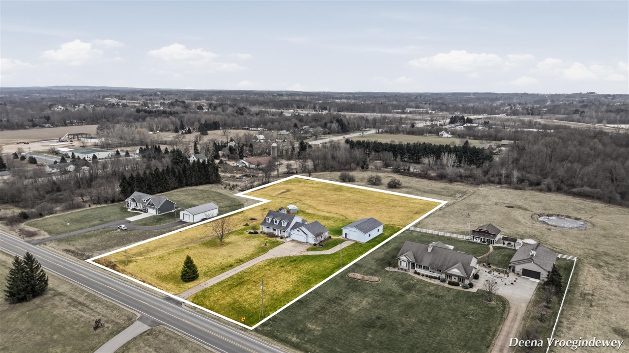 914 Jackson Street, Grandville, MI, 49418