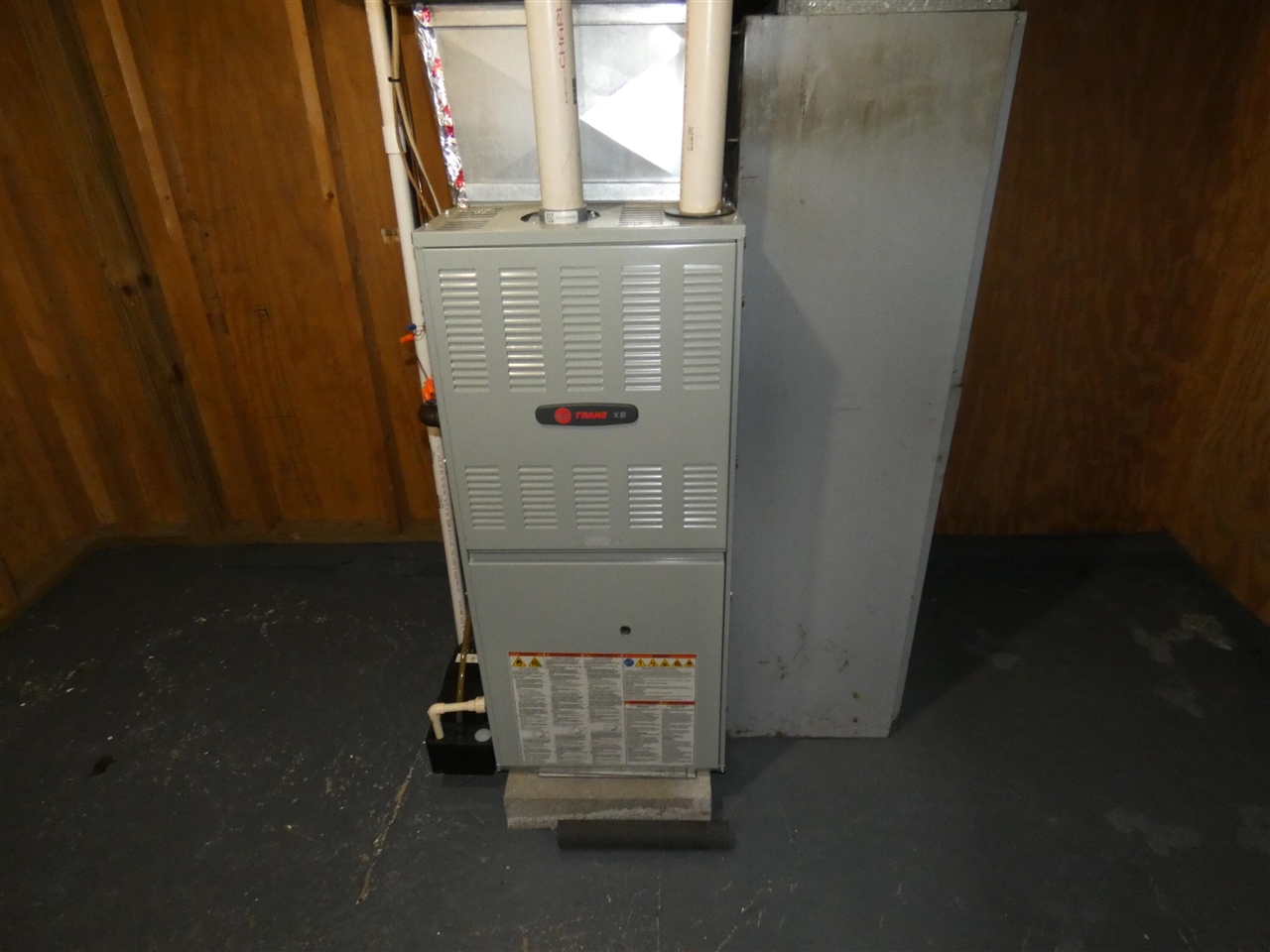 627 E Main Street, Benton Harbor, MI, 49022-3321