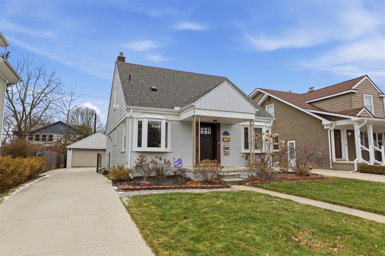 Homes for sale in Plymouth, MI | 325 N Evergreen St, Plymouth, MI 48170 | MLS# 70520333