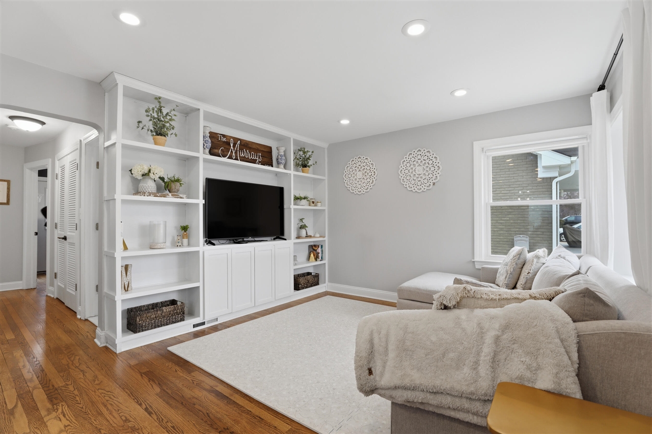 Homes for sale in Plymouth, MI | 325 N Evergreen St, Plymouth, MI 48170 | MLS# 70520333